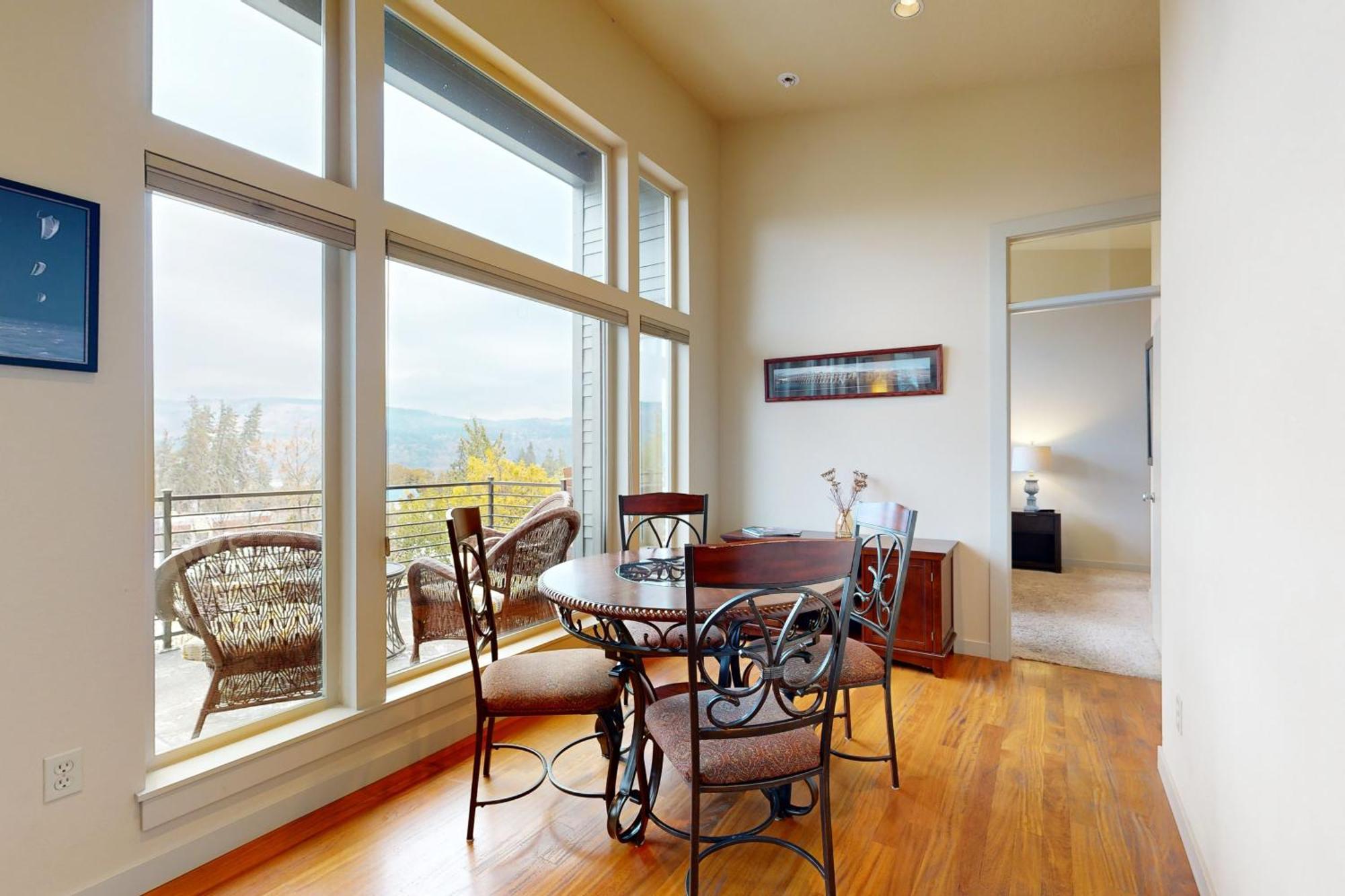 Hood River Mountain View House Экстерьер фото